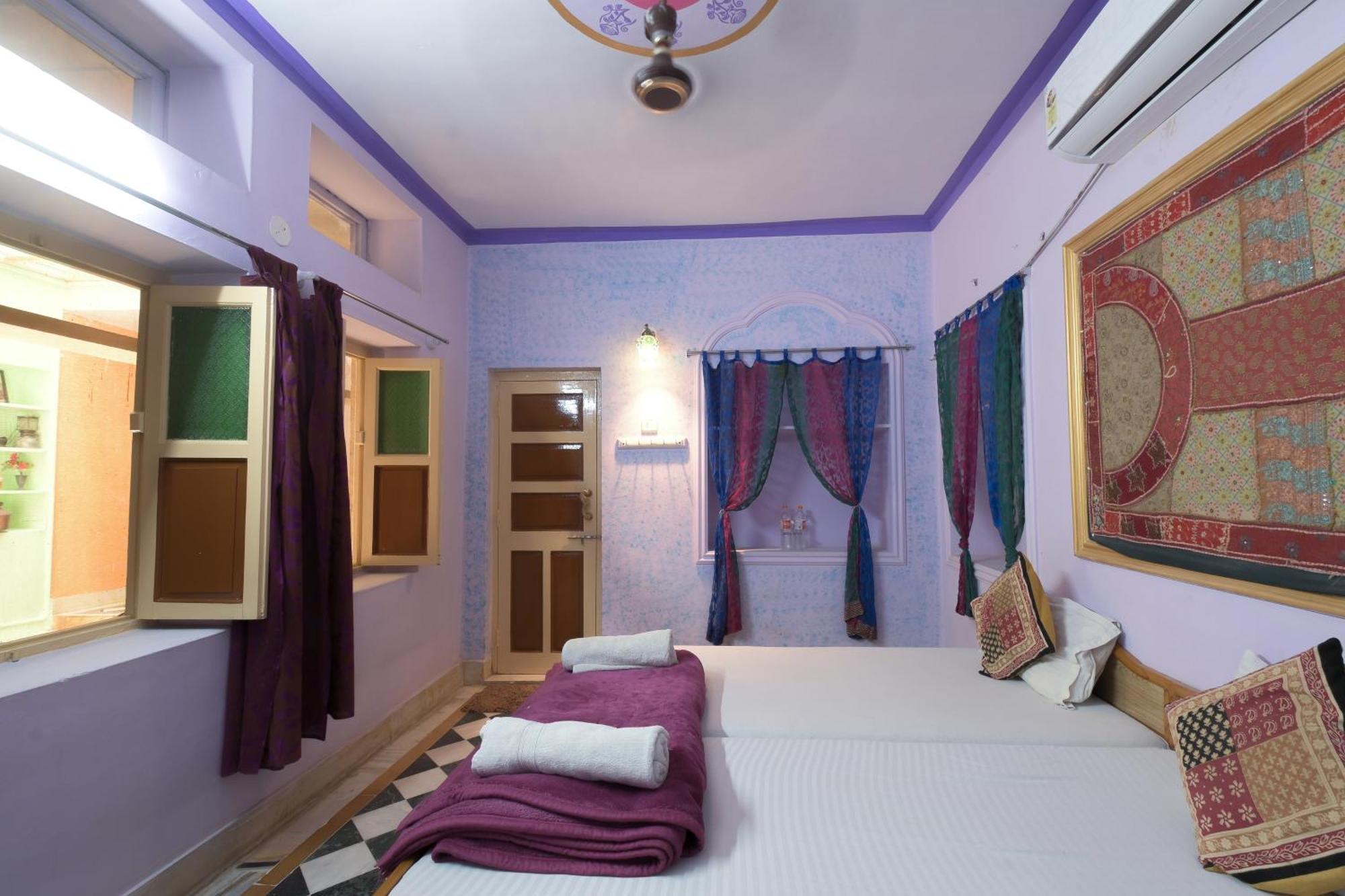 Hotel Renuka Джайсалмер Екстер'єр фото