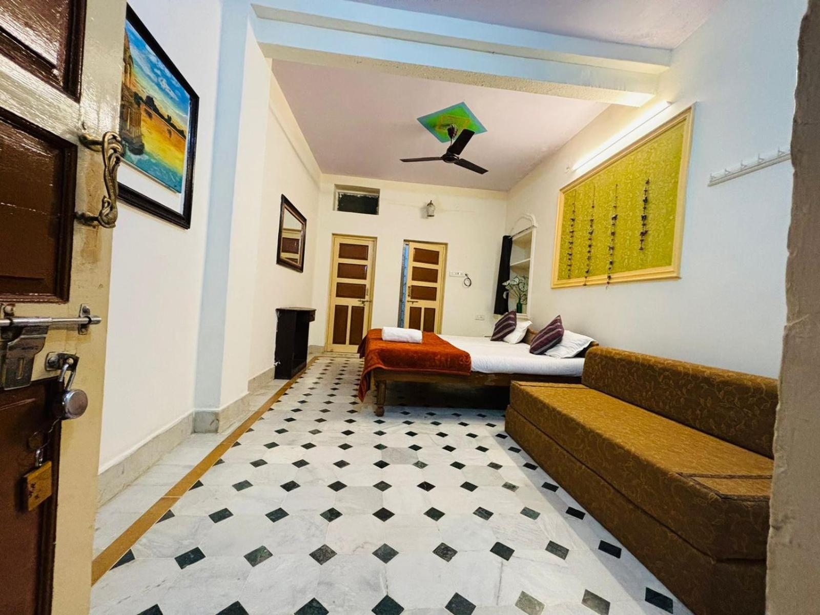 Hotel Renuka Джайсалмер Екстер'єр фото